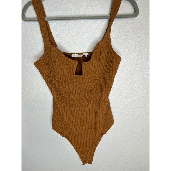 ASTR the Label Aria Bodysuit - Picture 4 of 12